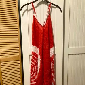 Beautiful NWT summer dress or pool lounge wear.